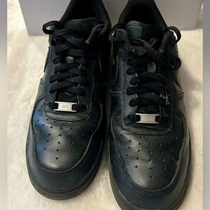 Black Nike Air Force, Size 10.5 men’s 
Gently used.